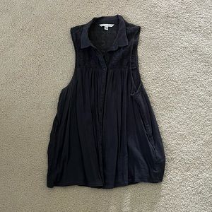 Button up collared tank top size medium